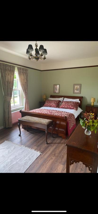 Yellow Heights Accommodation Tinahely Extérieur photo
